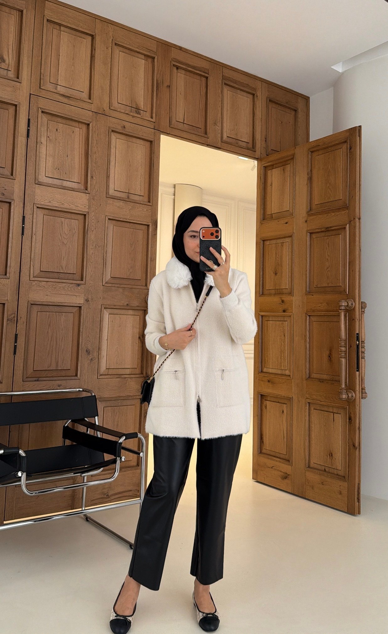 Soft Kürk Detaylı Hırka Ekru