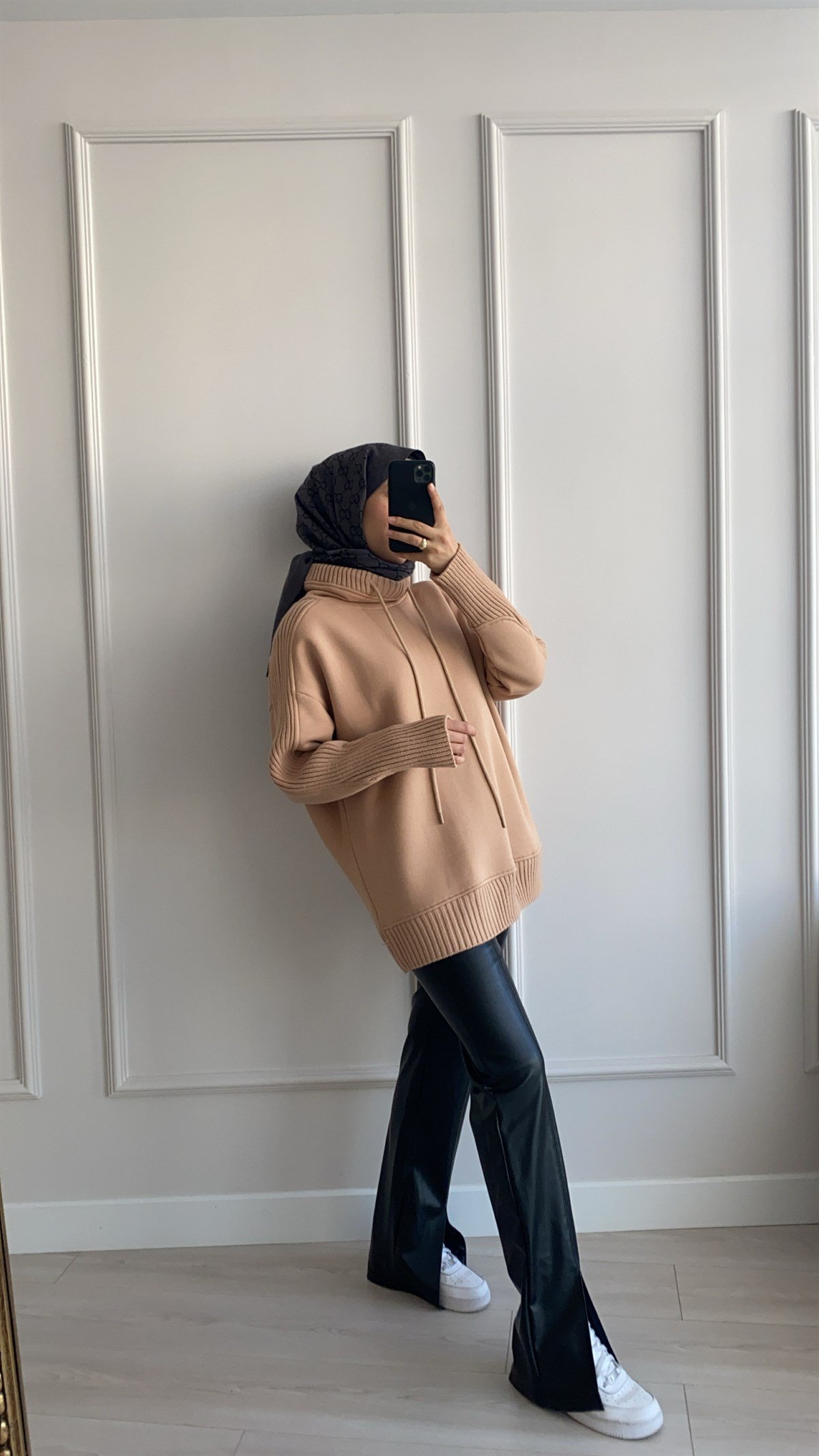 Triko Detaylı Camel Sweatshirt