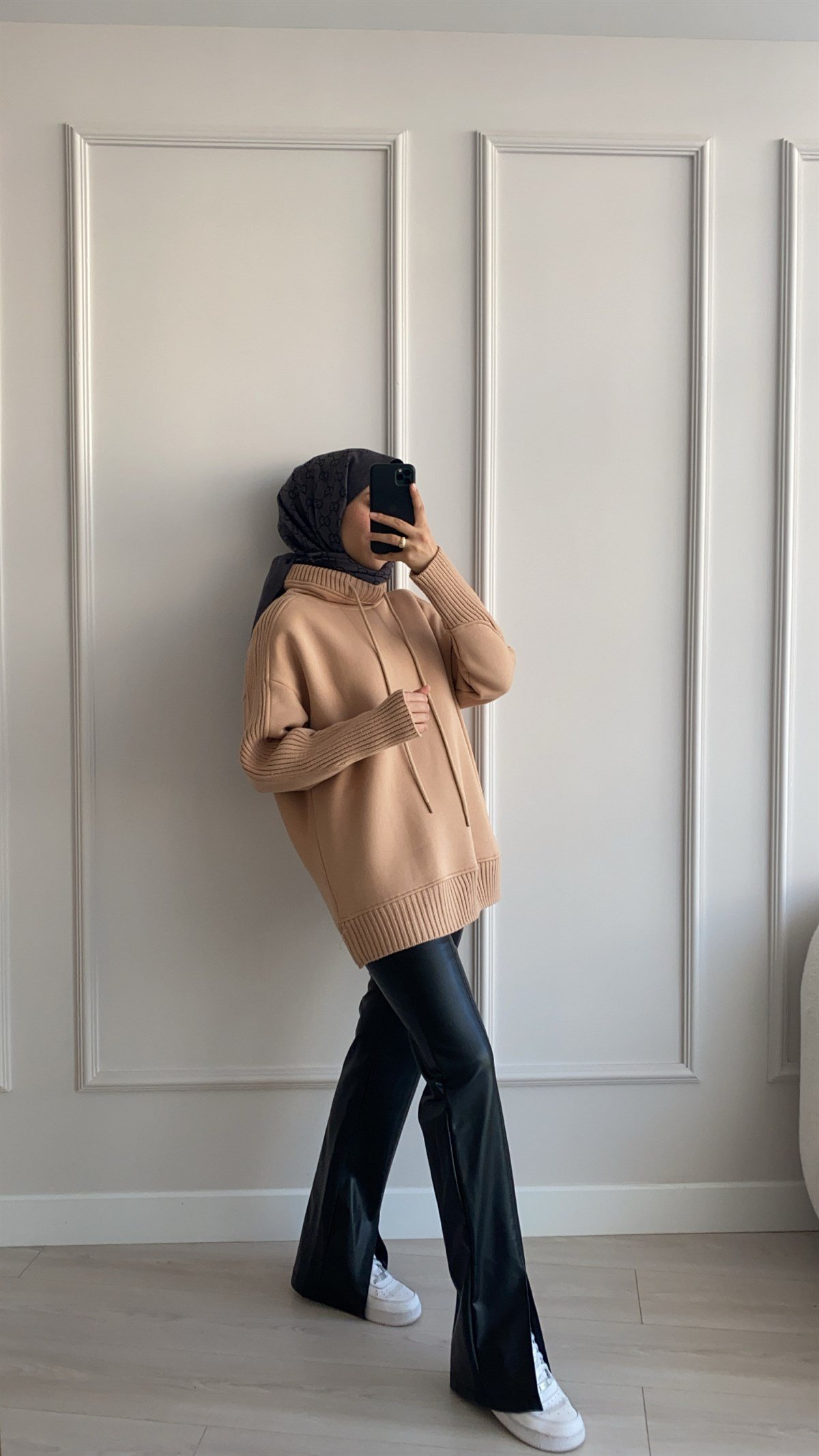 Triko Detaylı Camel Sweatshirt