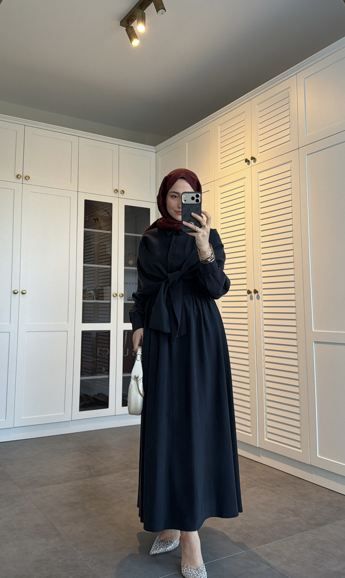 Vera Fular Detaylı Elbise Siyah