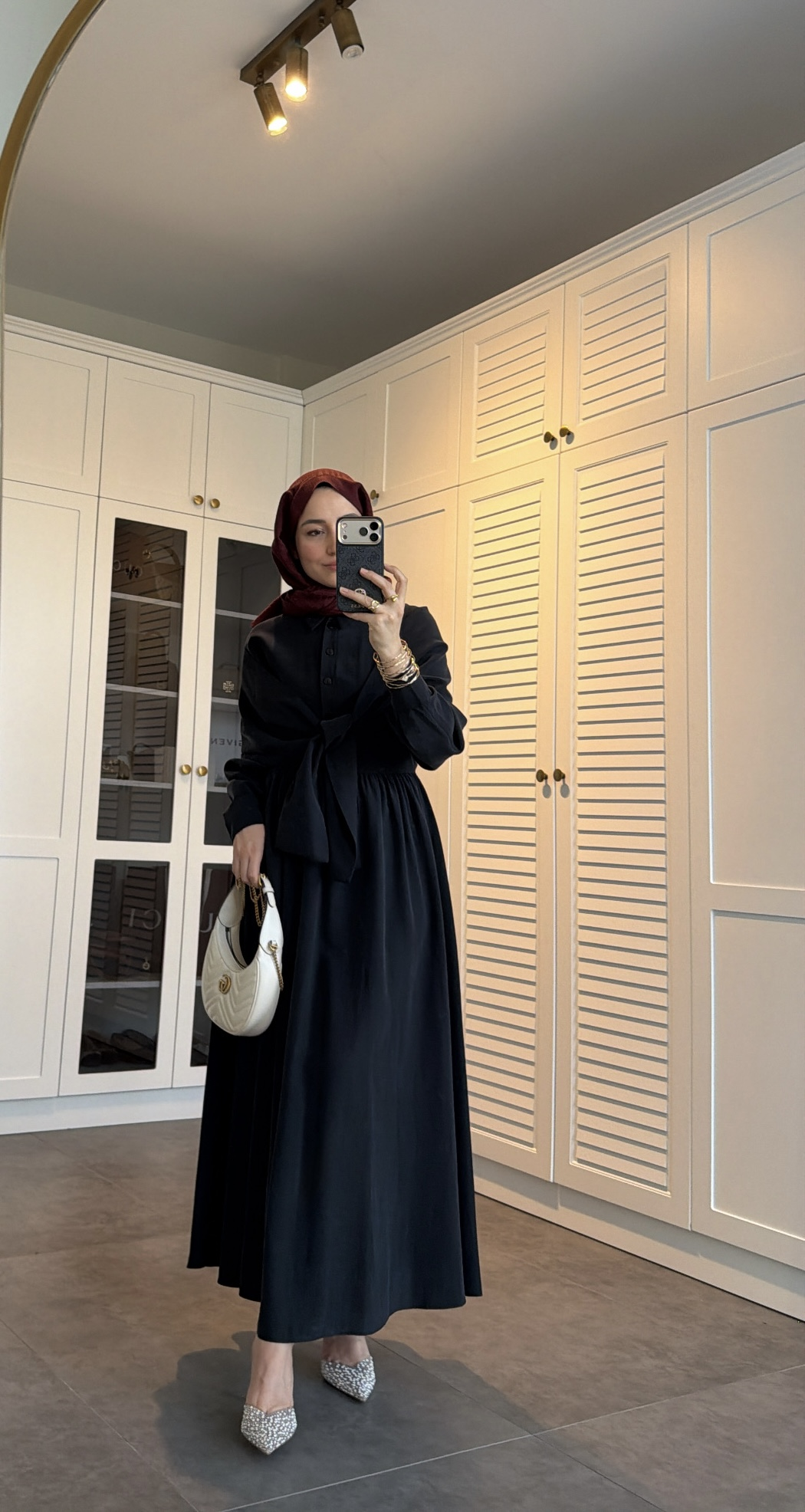 Vera Fular Detaylı Elbise Siyah