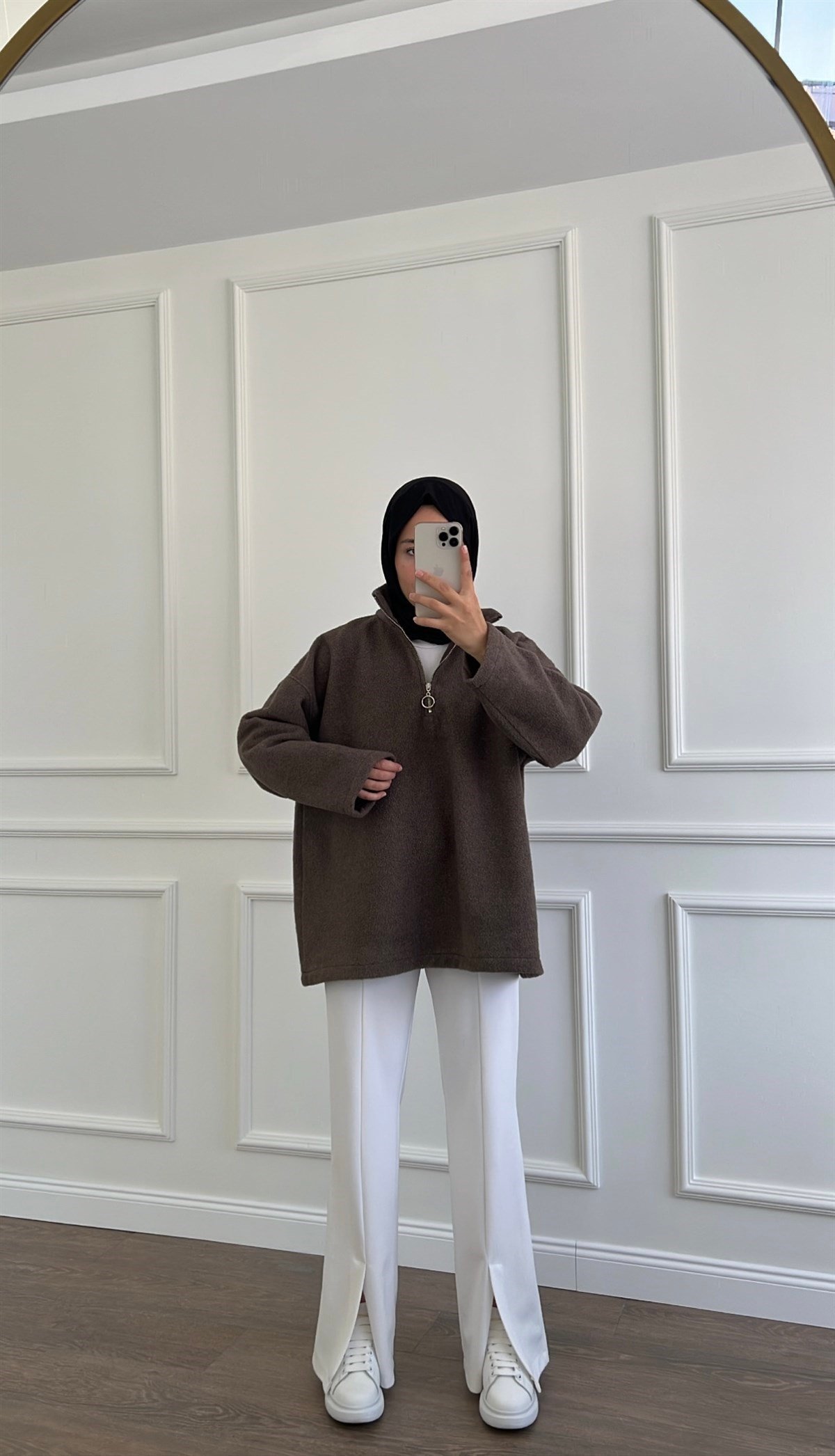 Yakası Fermuarlı Yumuşak Örme Sweatshirt