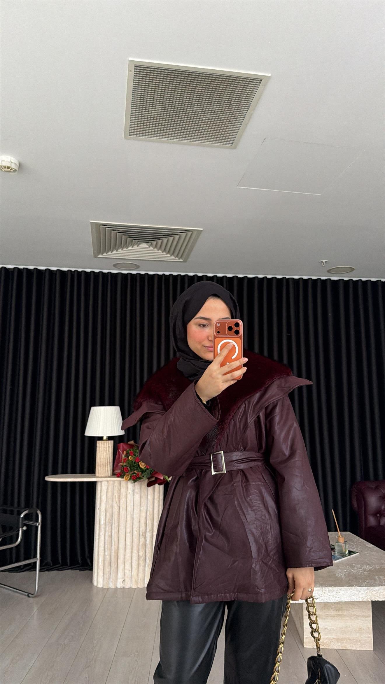 Yakası Kürk Mont Bordo