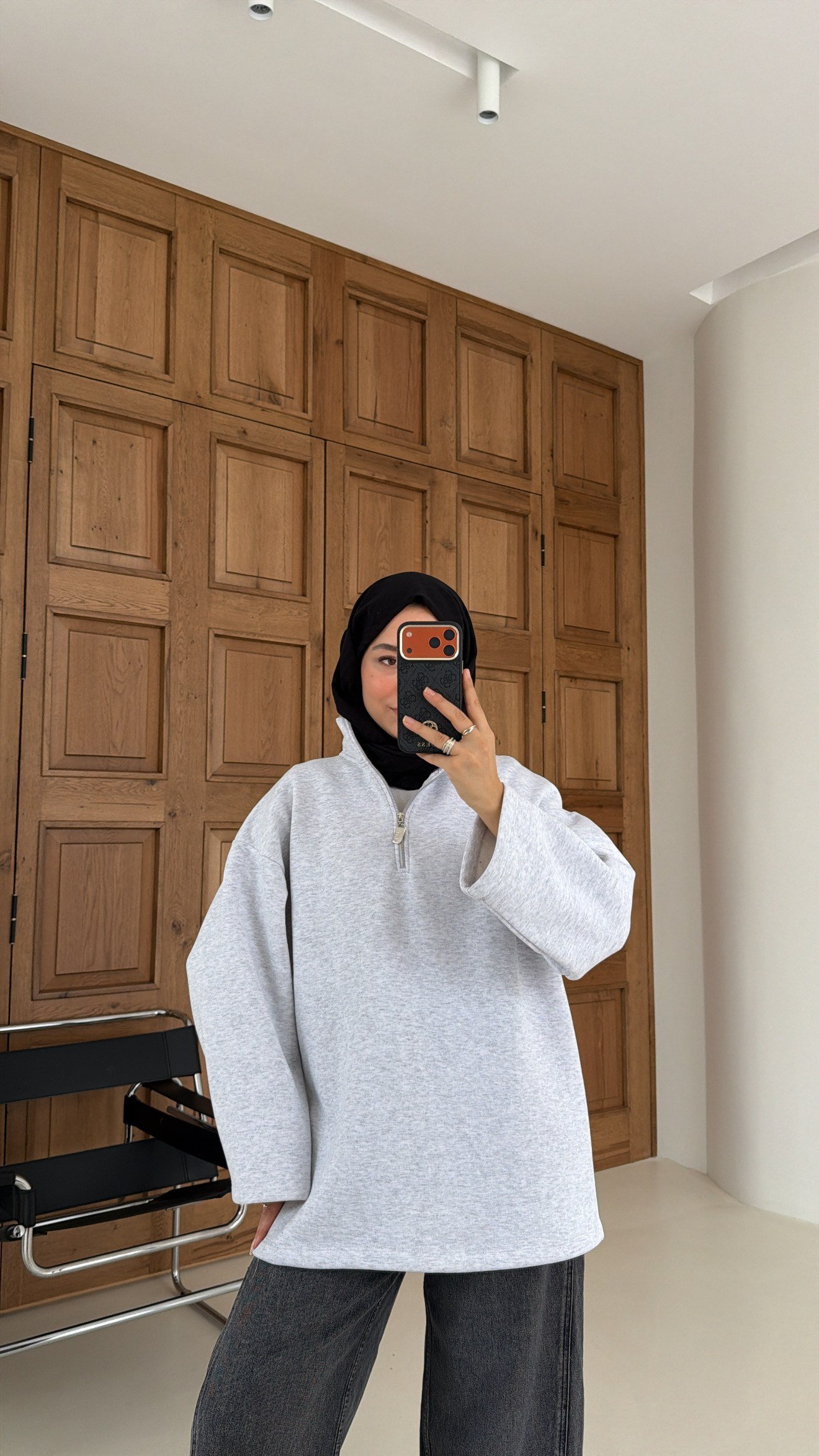 Yarım Fermuarlı Dik Yaka Sweatshırt Gri