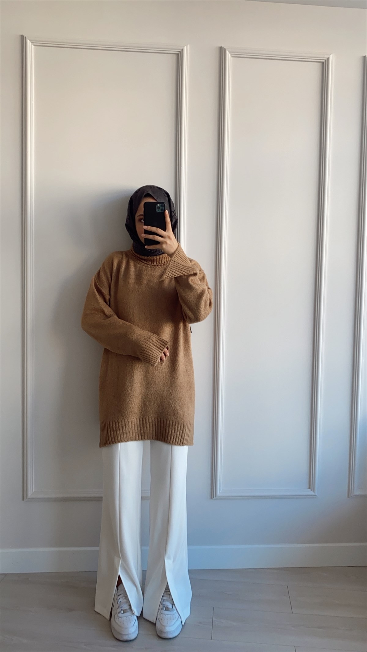 Yün Kumaş Vizon Boğazlı Kazak 