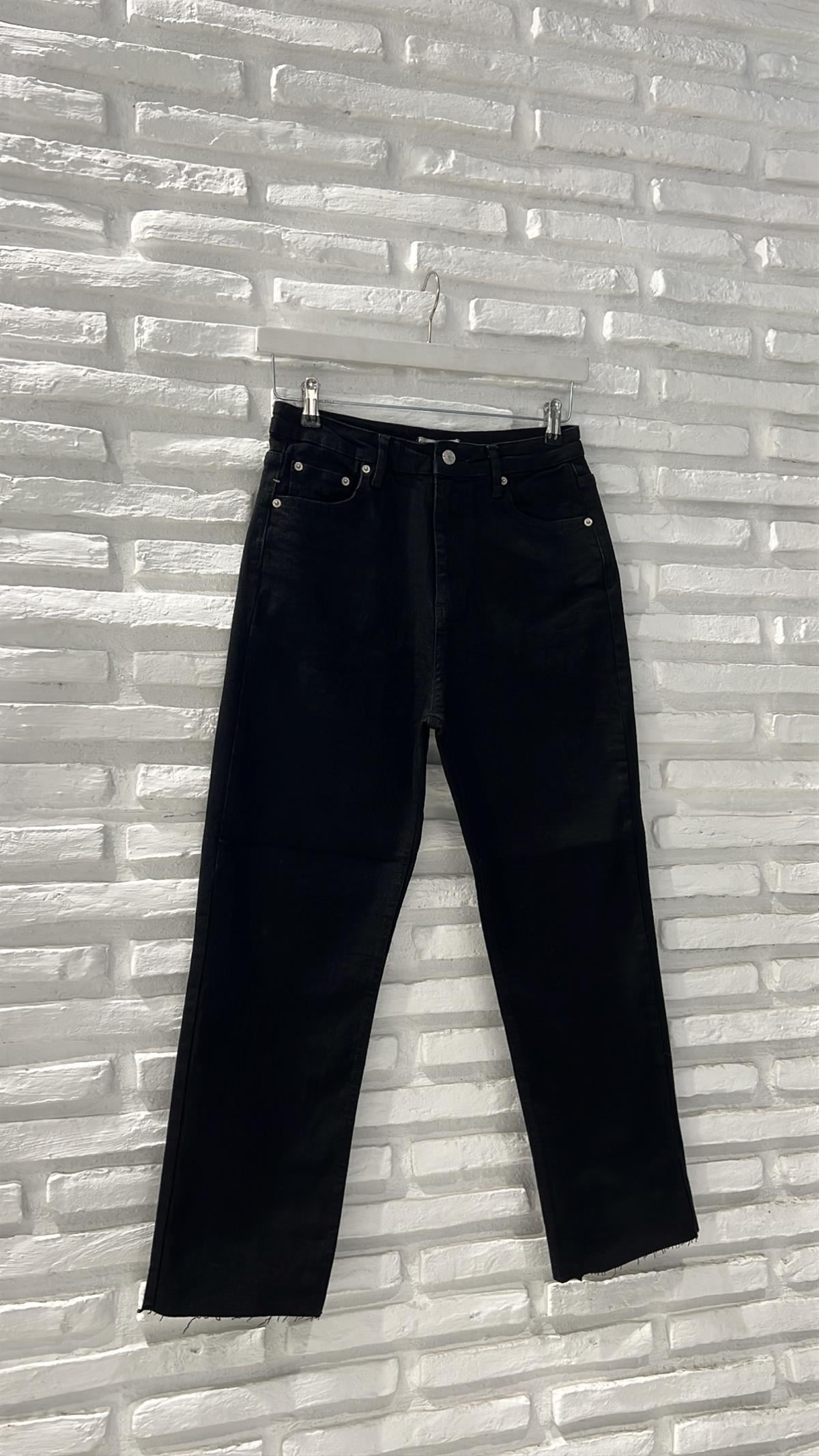Zara Model Straight Yüksek Bel Likralı Jean - Siyah