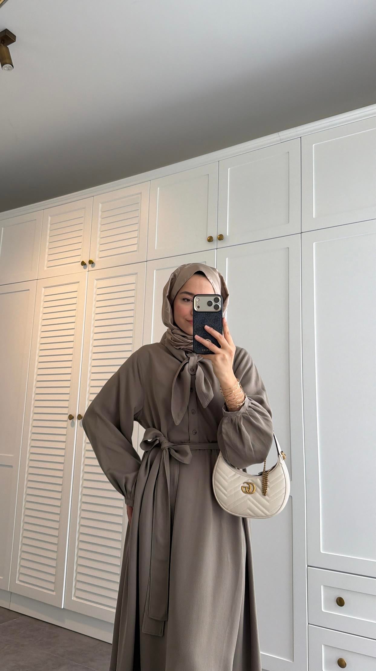 Zr Model Fular Detaylı Elbise Haki