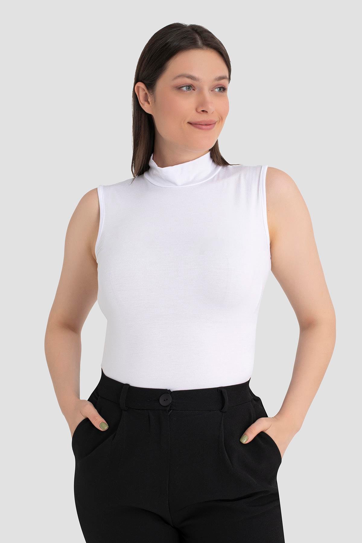 Kadın Beyaz Balıkçı Yaka Kolsuz Body 3'lü Paket