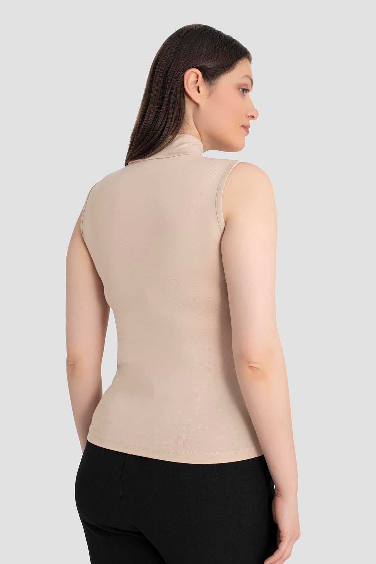 Kadın Siyah Beyaz Ten Balıkçı Yaka Kolsuz Body 3'lü Paket