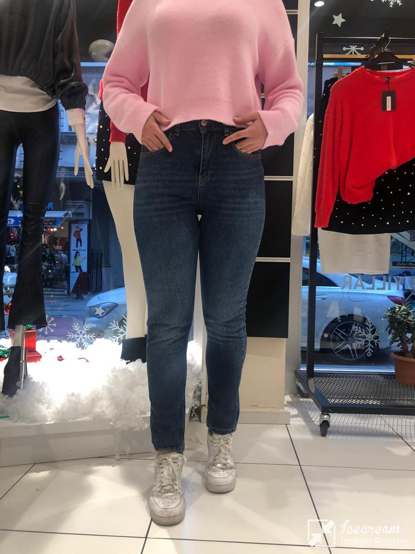Push Up Mom Jean