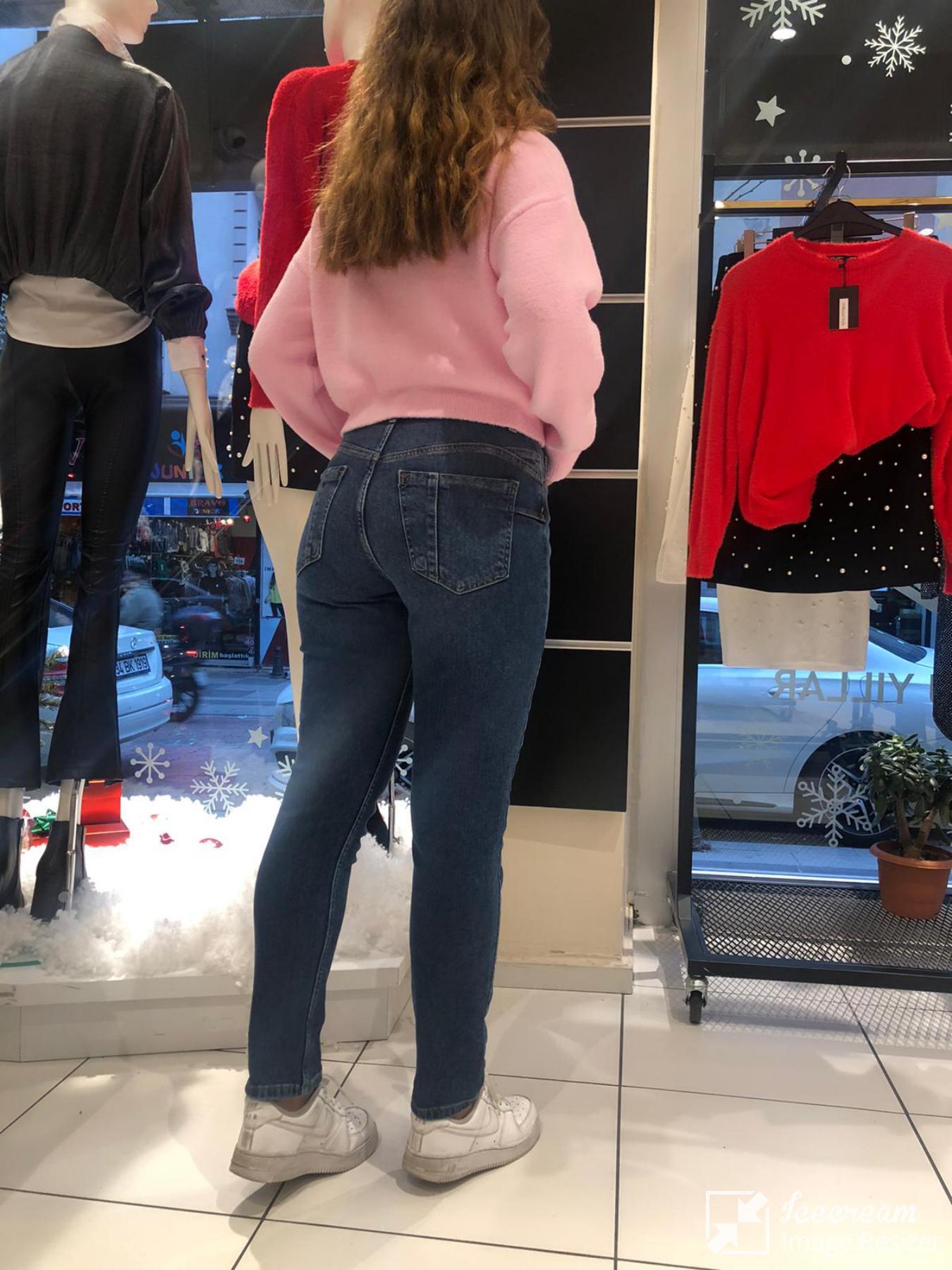 Push Up Mom Jean