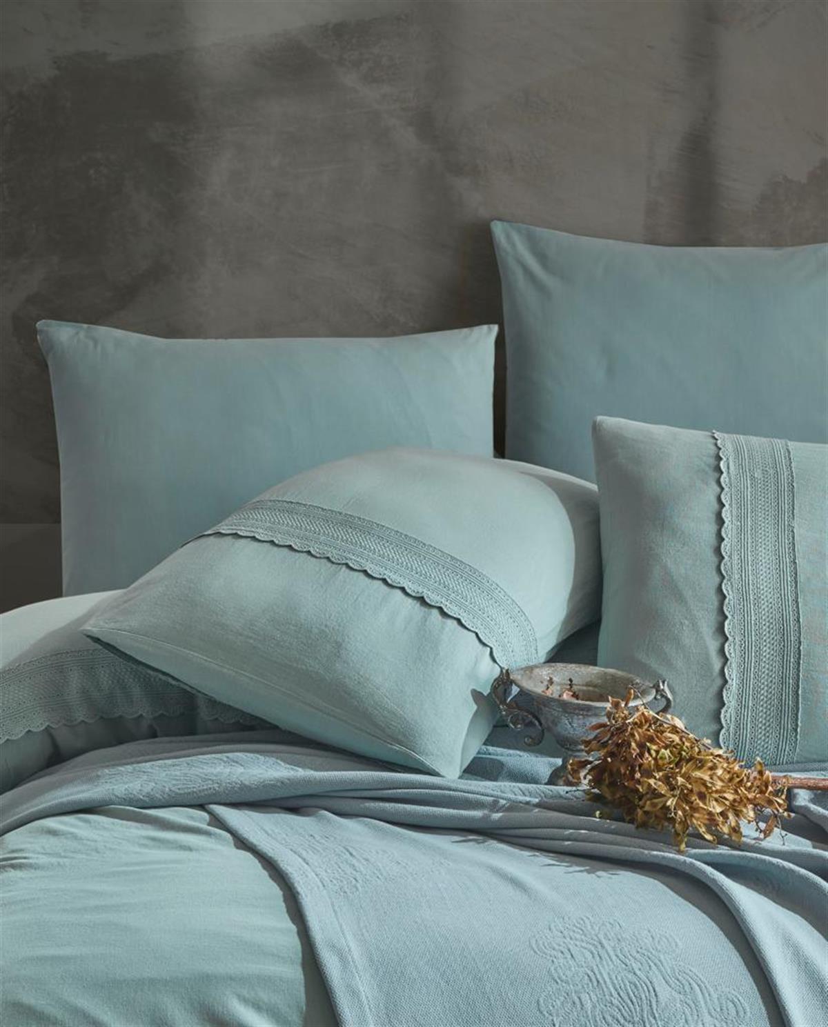 İyi Geceler İstanbul Çift Kişilik Nevresimli Pike Seti Flokstone Mint