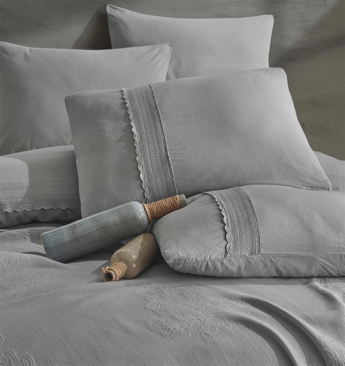 İyi Geceler İstanbul Çift Kişilik Nevresimli Pike Seti Flokstone Gri