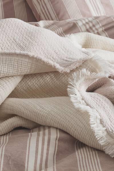 İyi Geceler İstanbul Çift Kişilik Nevresimli Doğal Yatak Örtüsü Seti Wendy Kiremit