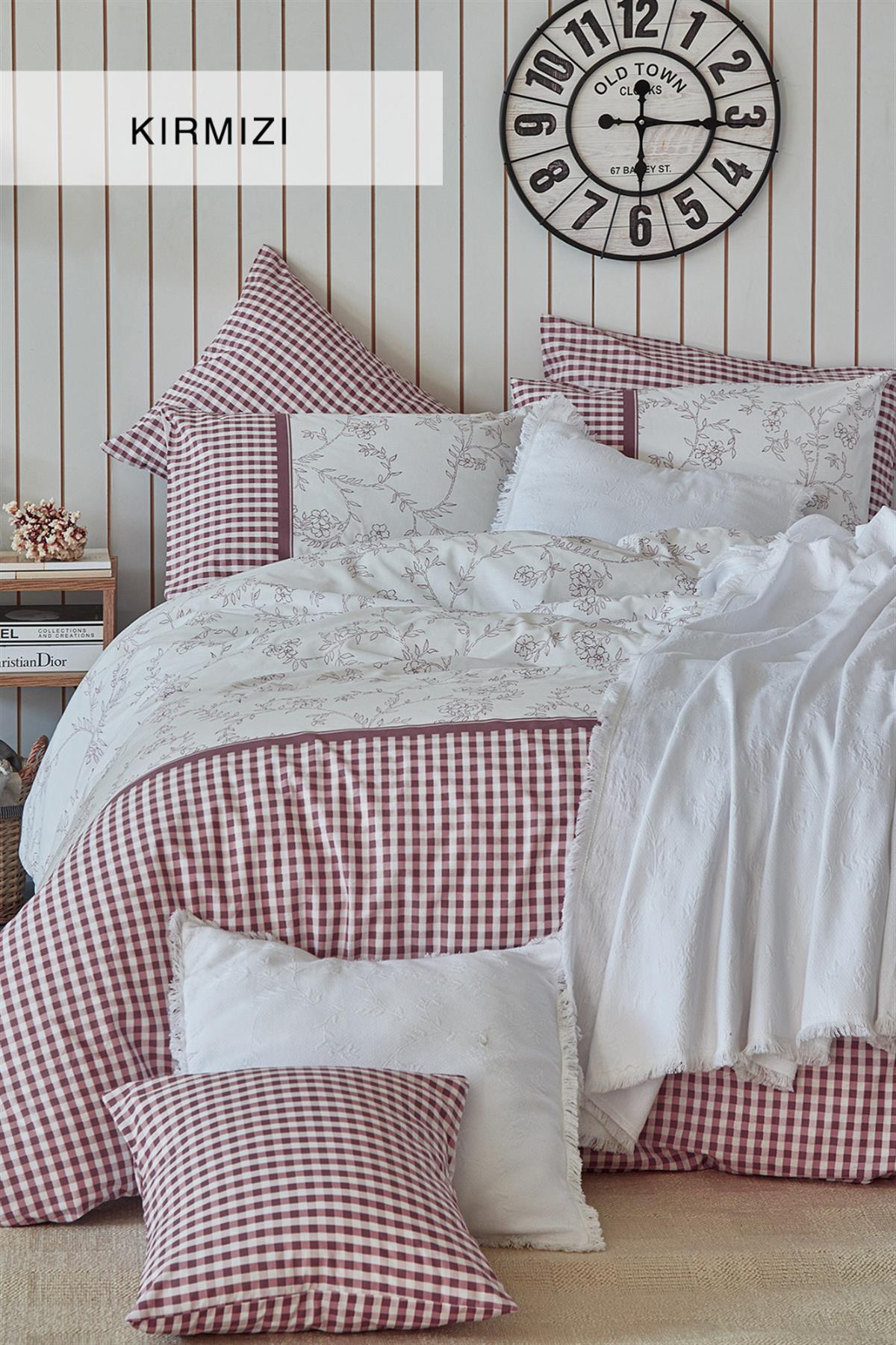 İyi Geceler İstanbul Çift Kişilik Nevresimli Pike Takımı Riva Kırmızı