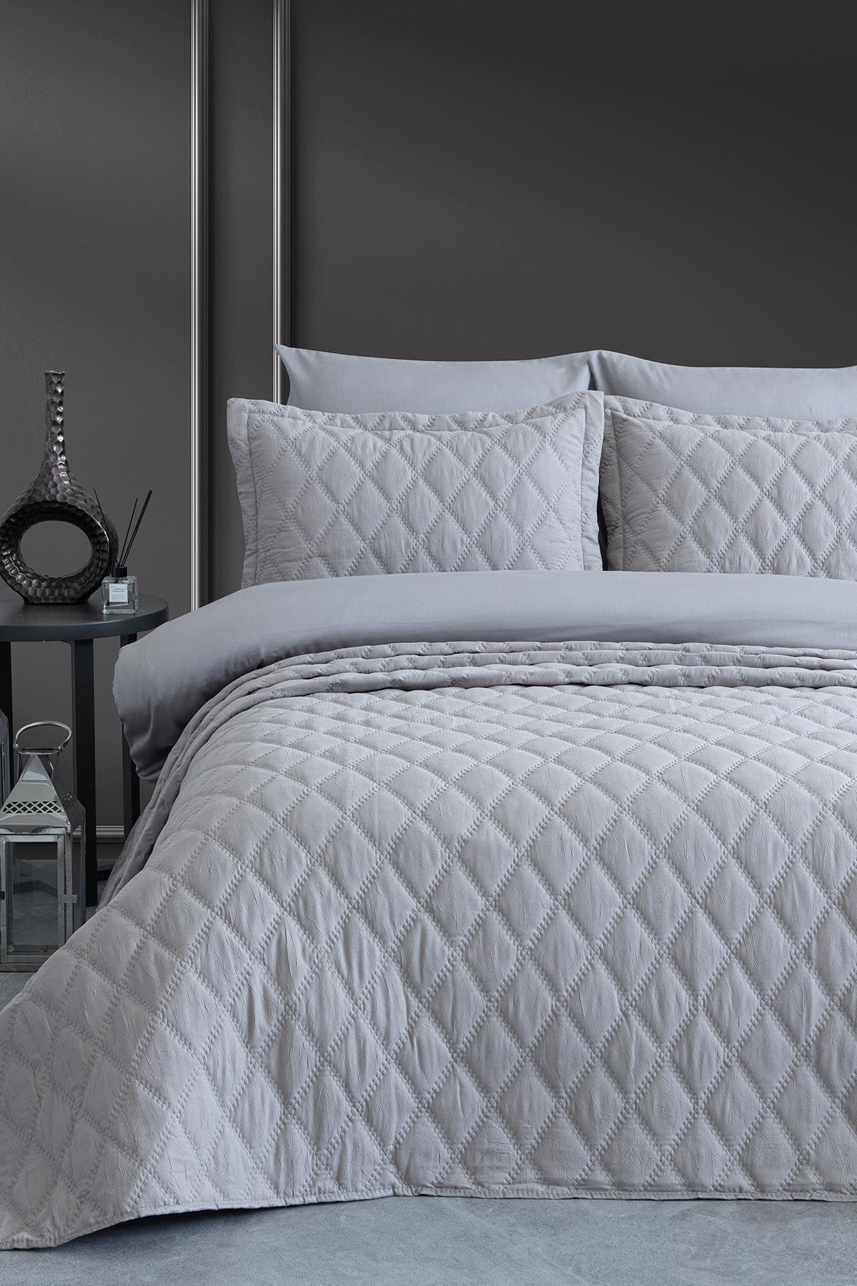 İyi Geceler İstanbul Çift Kişilik Yatak Örtüsü Crush Gri