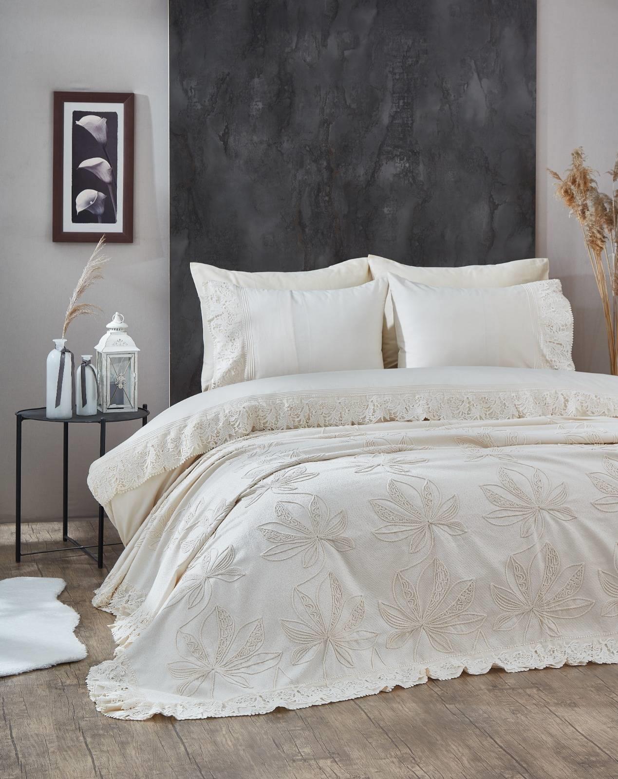 Nazik Home Çift Kişilik %100 Pamuk Nevresimli Pike Takımı Manolya Bej