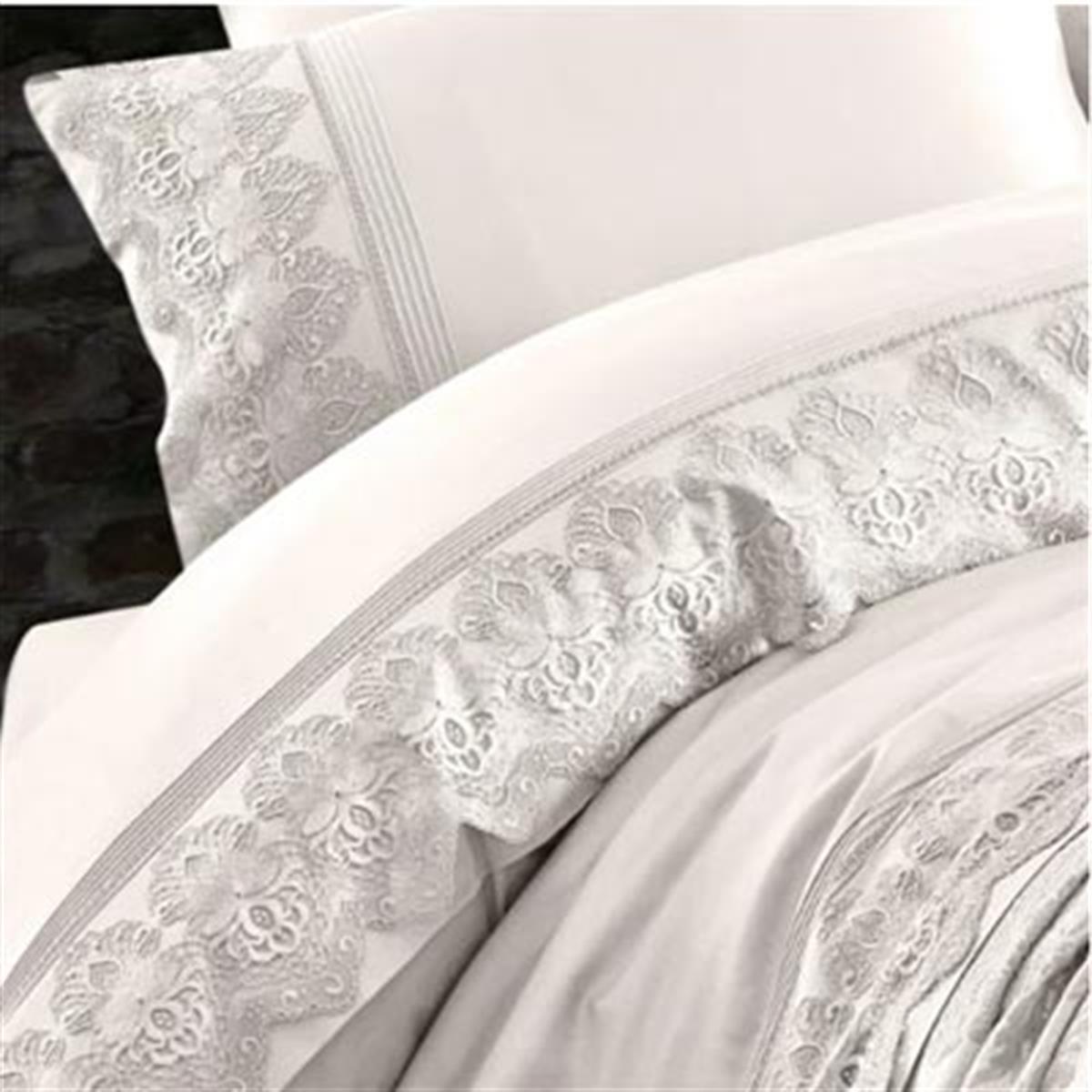 Nazik Home Çift Kişilik Nevresimli Pike Takımı Valeria Krem 7 Parça