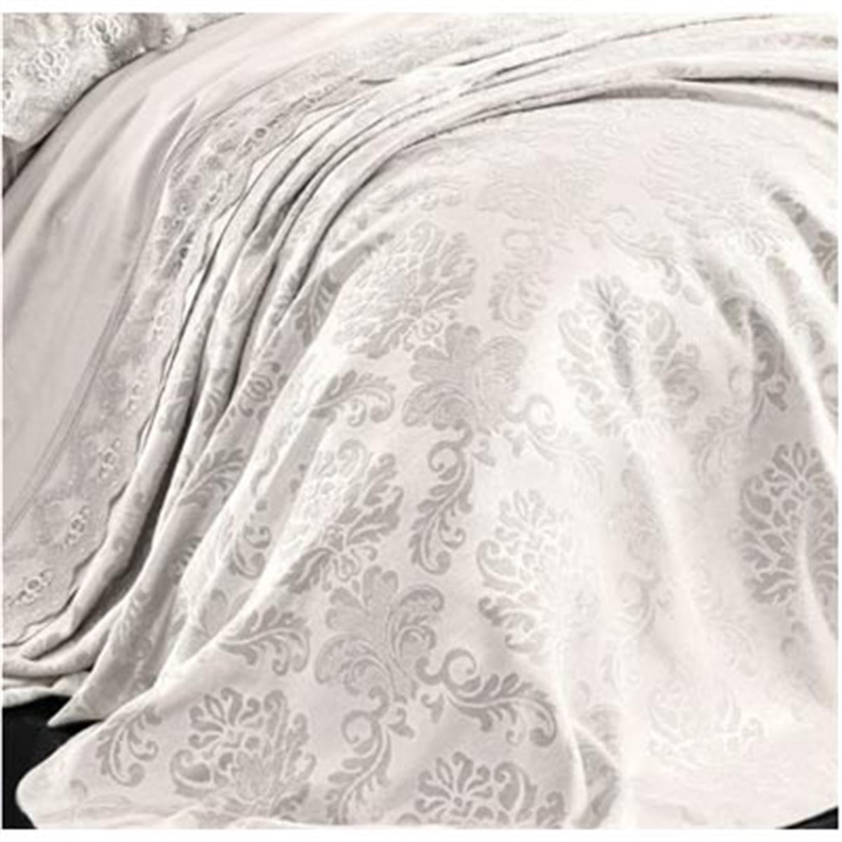 Nazik Home Çift Kişilik Nevresimli Pike Takımı Valeria Krem 7 Parça