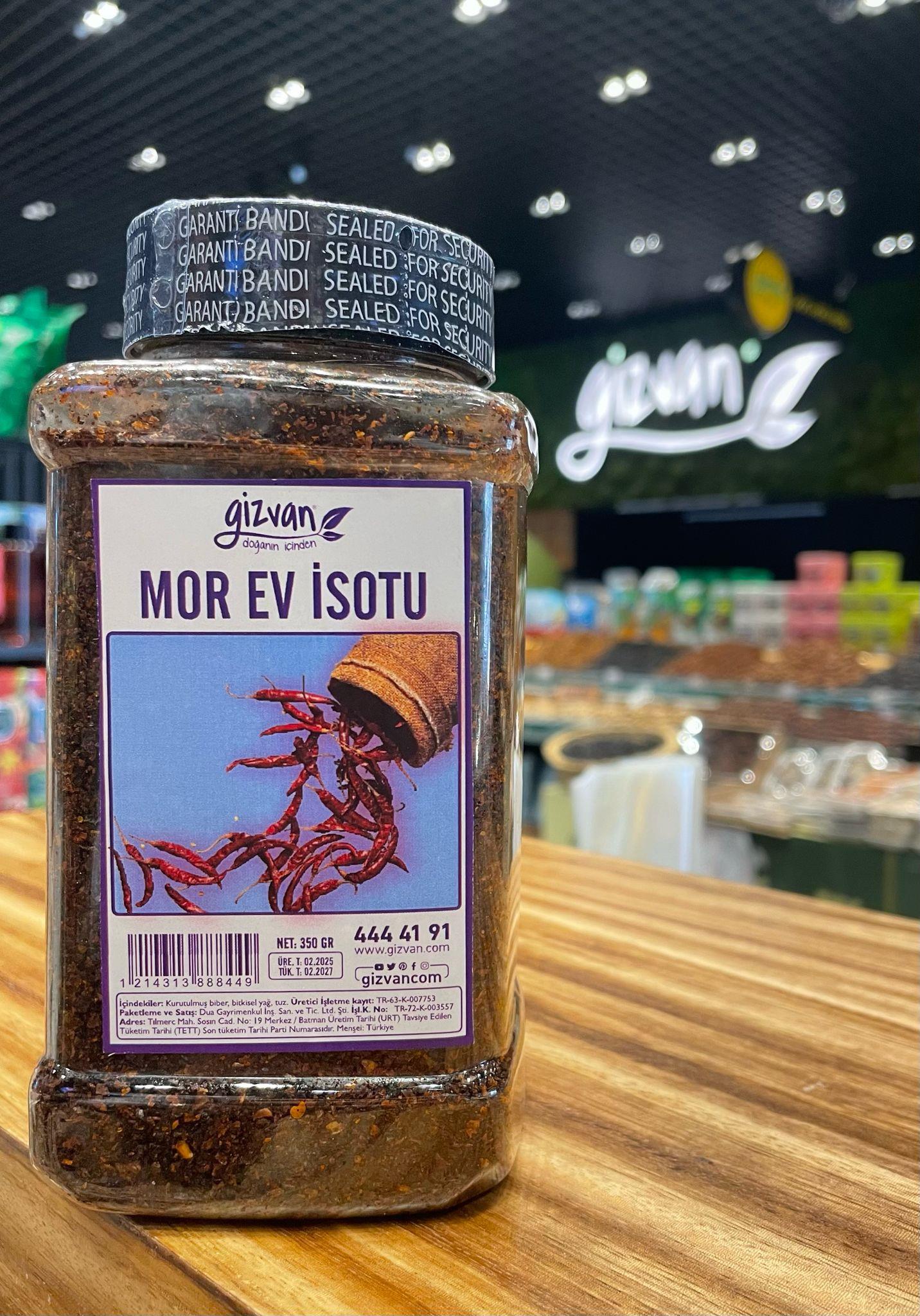 Mor Ev İsotu