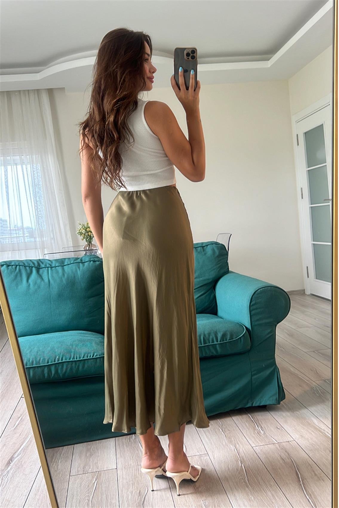 BELİ LASTİKLİ SATEN MİDİ ETEK