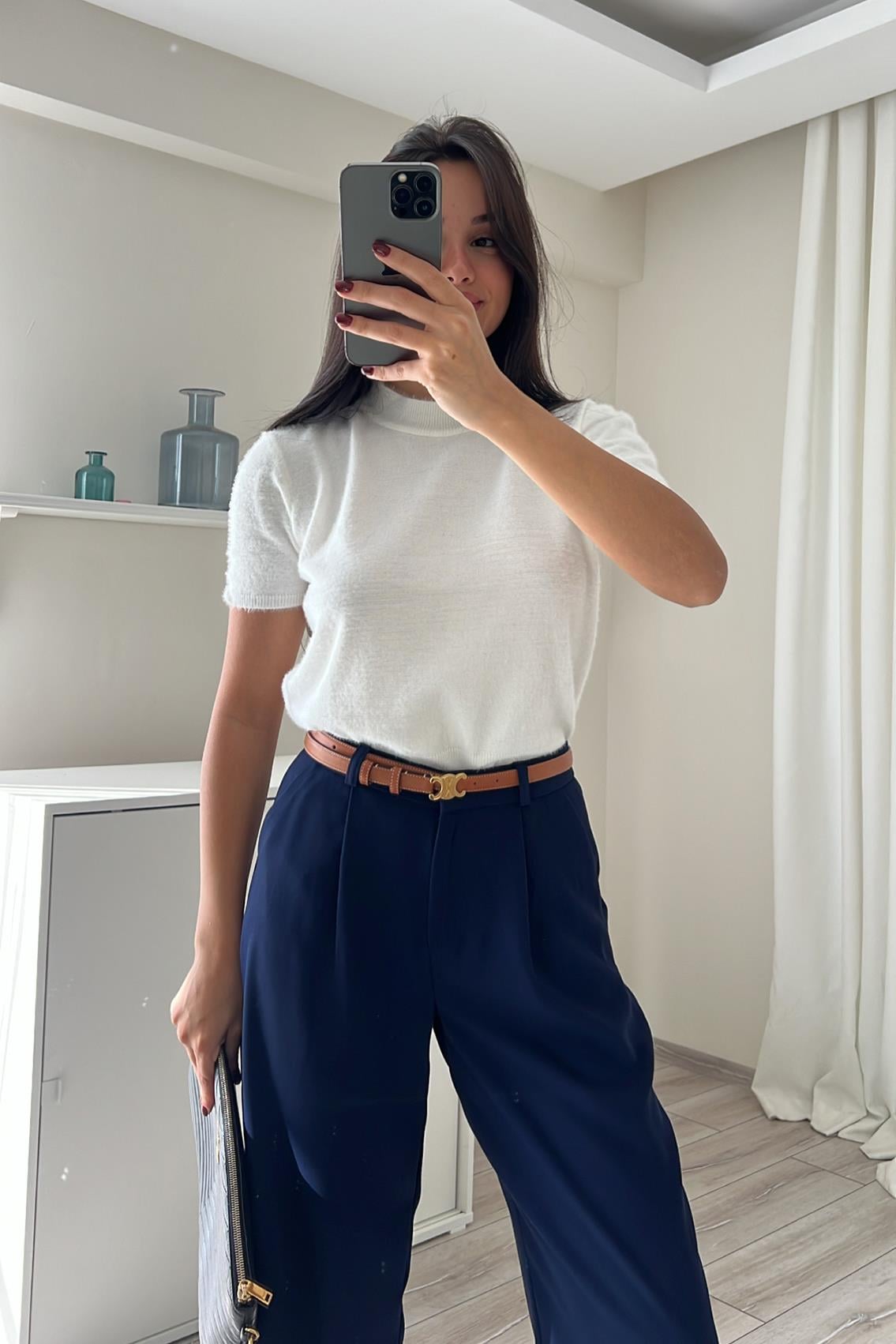 BİSİKLET YAKA PELUŞ CROP KAZAK