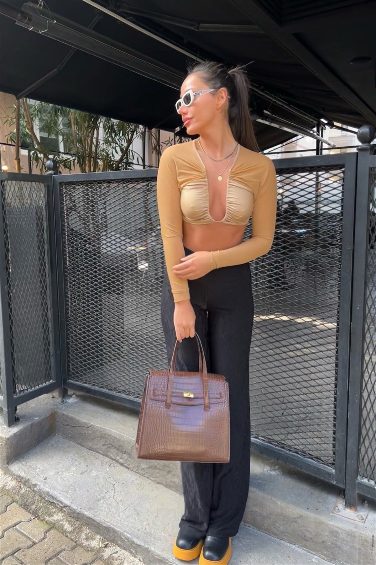 CAMİLA TOP