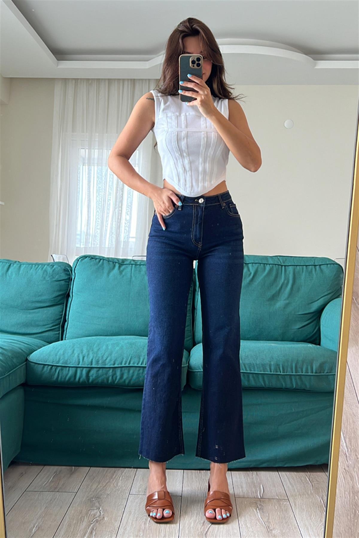 KESİK PAÇA FLARE JEAN