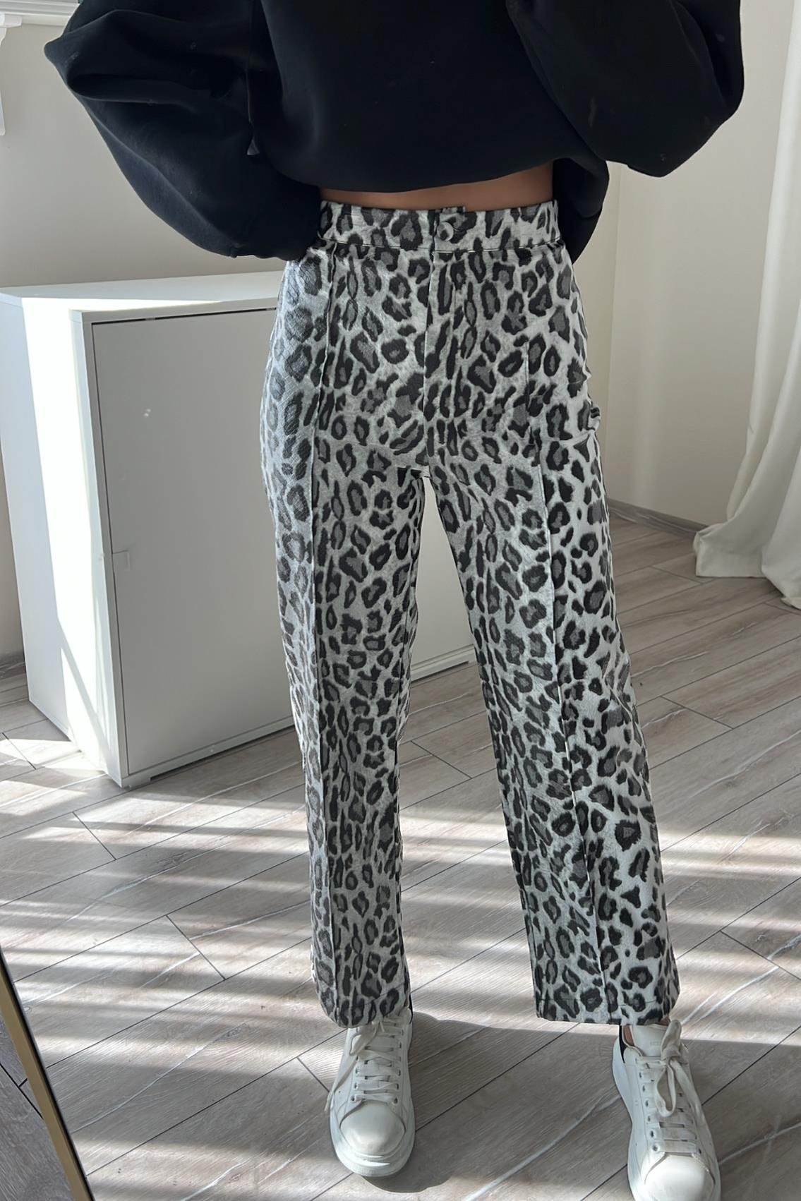 LEOPAR DESEN DERİ PANTOLON