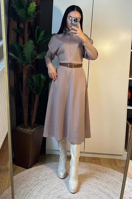 OYSHO MODEL DALGIÇ MİDİ ELBİSE