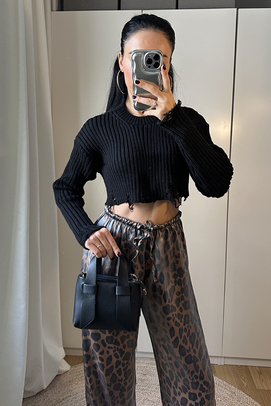 TASARIM  CROP KAZAK