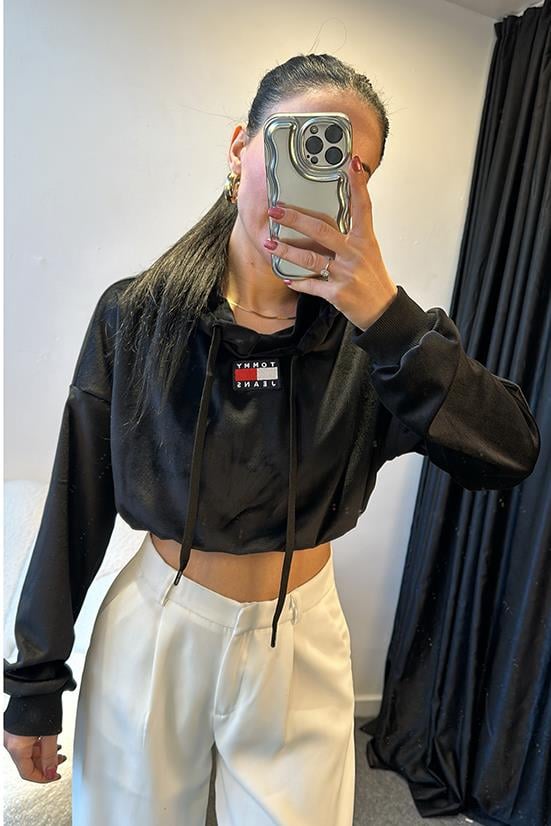 TOMMY YUMUŞAK DOKULU KADİFE SWEAT