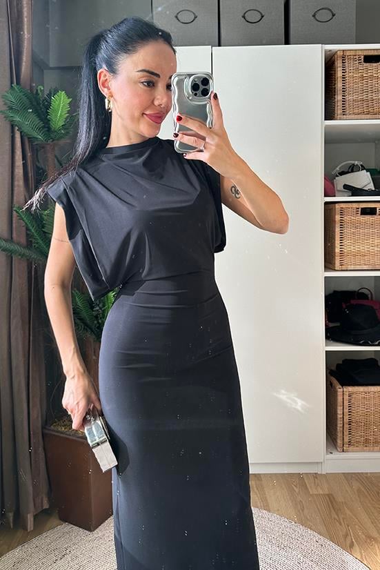 VATKALI KOLSUZ MODEL SİYAH ELBİSE