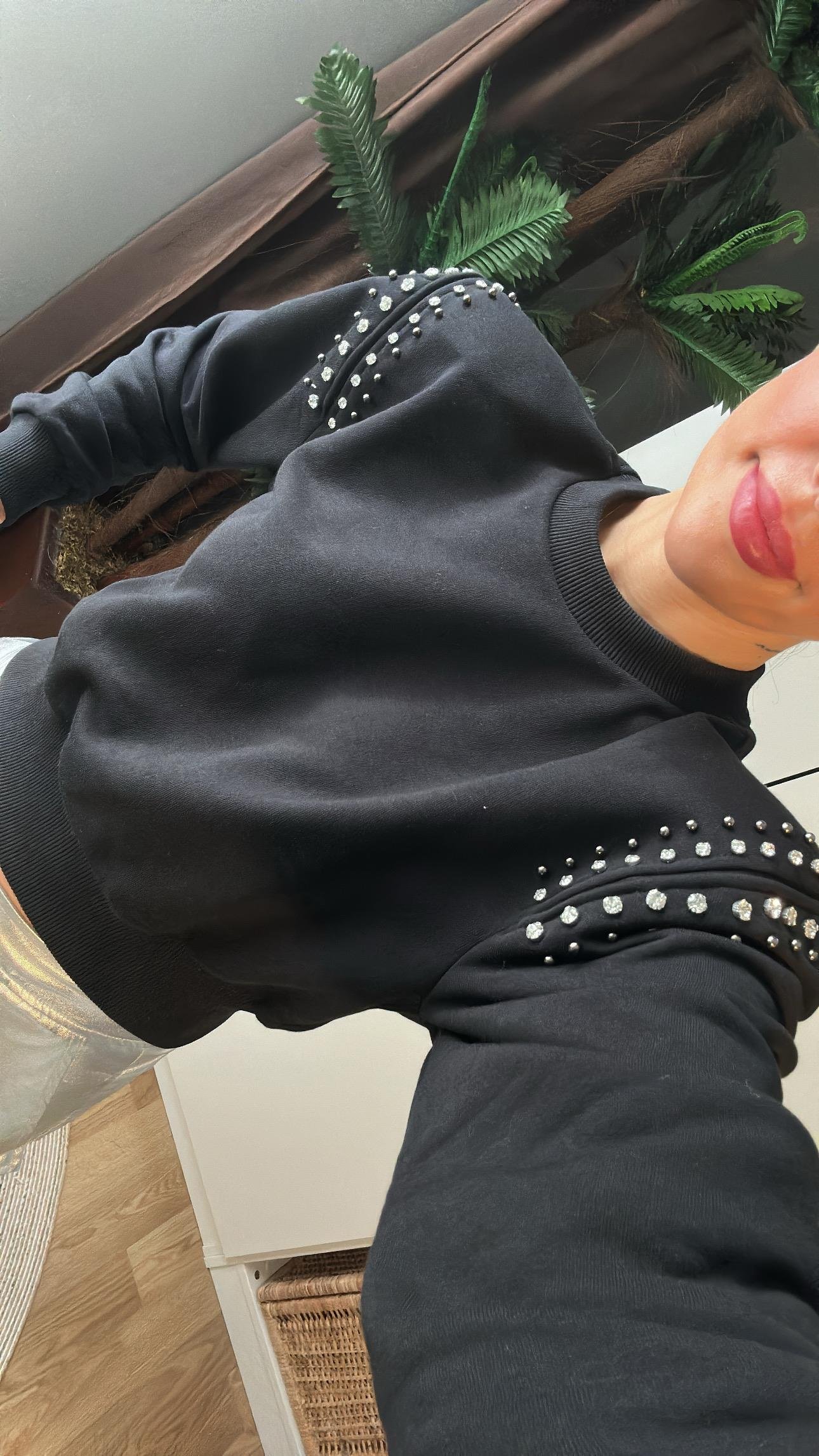 VATKALI MUADİL  TAŞLI SWEAT