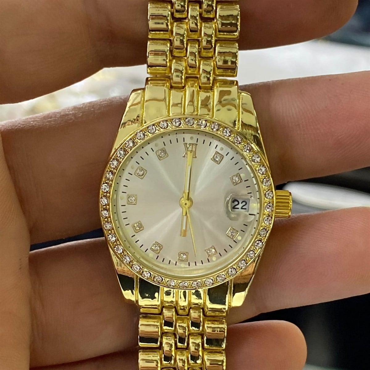Altın Kaplama Taşlı Çerçeveli Gold Saat