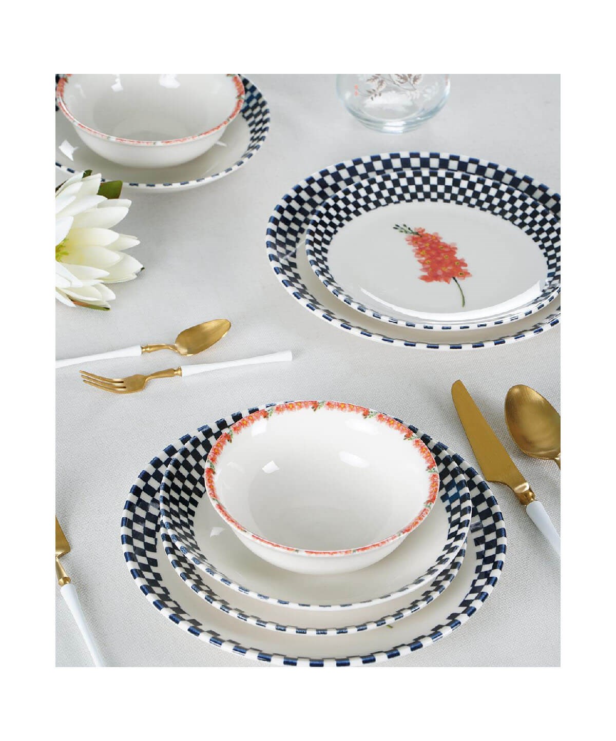 Acar Akasya 6 Kişilik 24 Parça Porselen Yemek TakımıAcar6 Kişilik Yemek Takımı