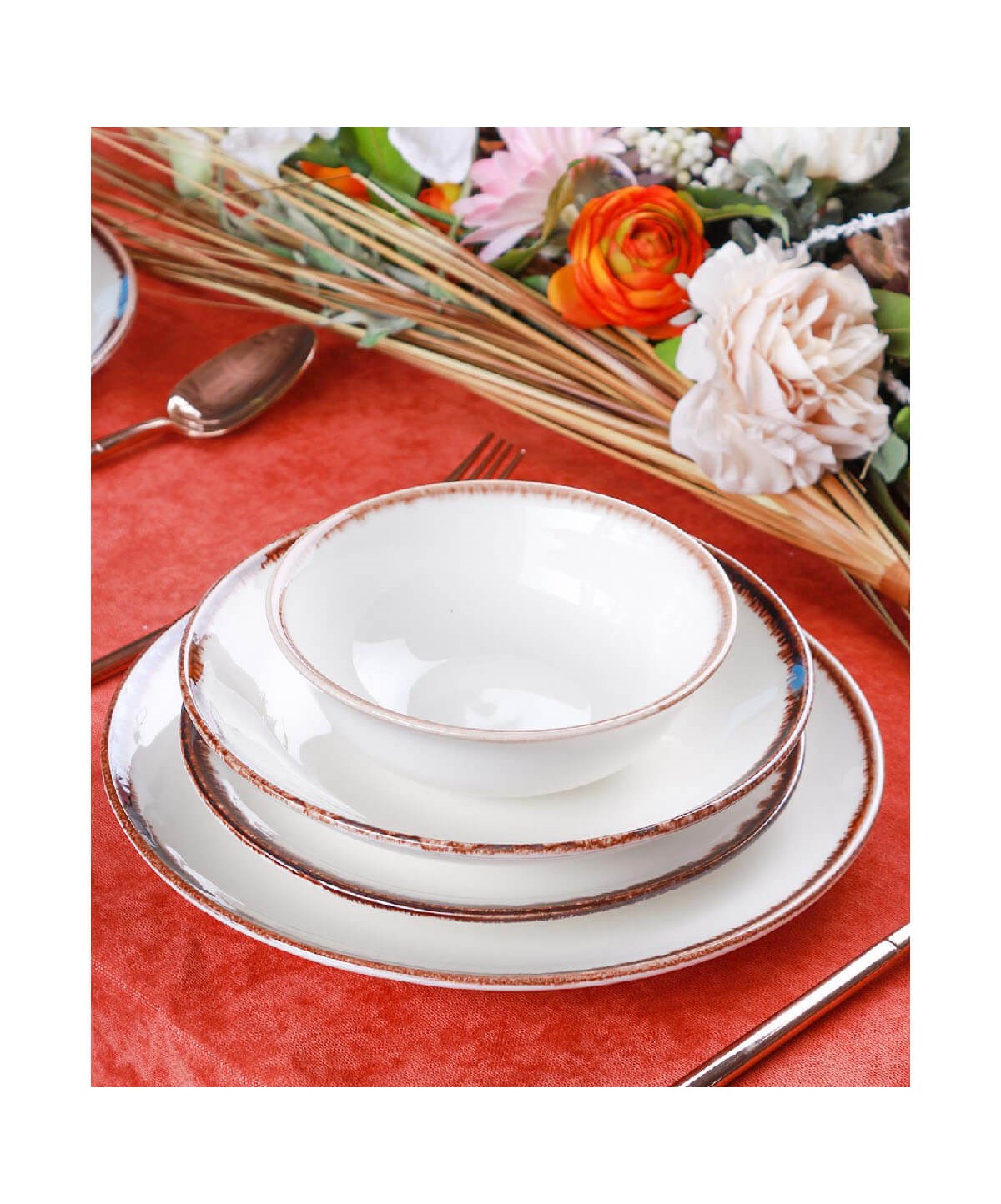 Acar Alaca 6 Kişilik 24 Parça Porselen Yemek TakımıAcar6 Kişilik Yemek Takımı