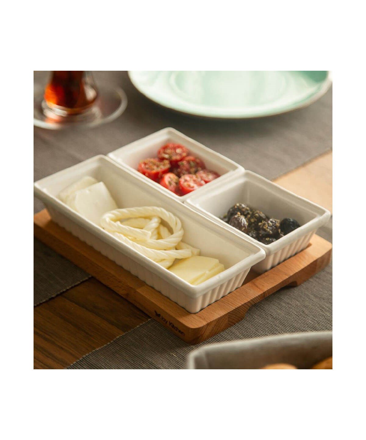 Joy Kitchen Ahşap Tepsili 3'lü Kahvaltılık Set UP00643İpek Züccaciye6 Kişilik Kahvaltı Takımı