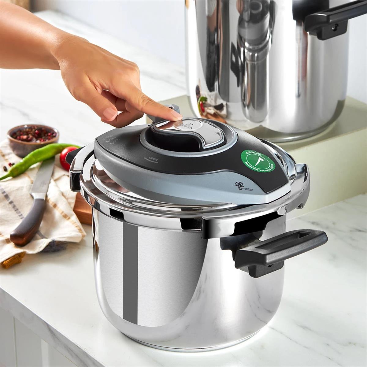 Karaca Breve Düdüklü Tencere Seti 6+8 LtKaracaDüdüklü Tencere