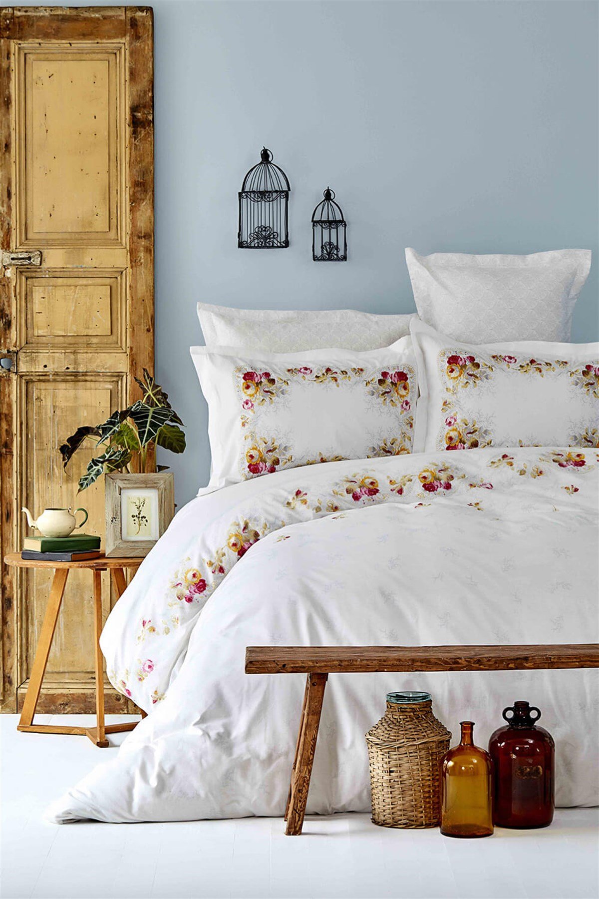 Karaca Home Adonia Kırmızı Rnf Çift Kişilik Pike Takımı