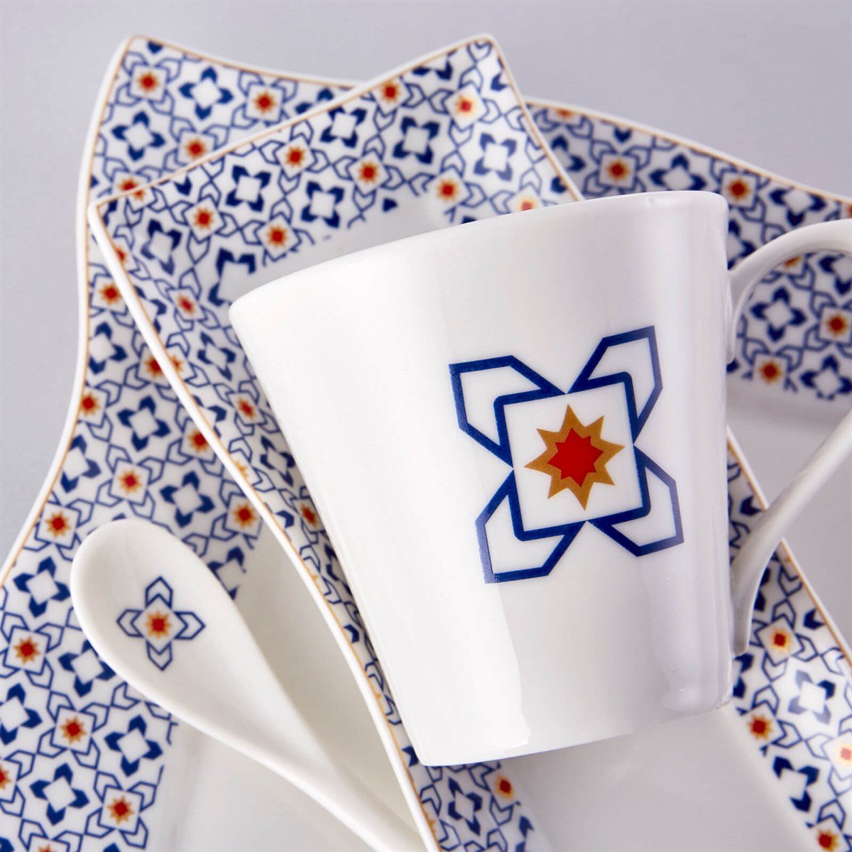 Karaca Lyra 32 Parça Kahvaltı Seti