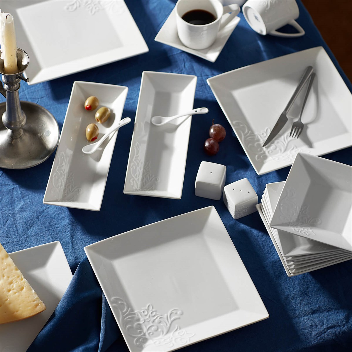 Karaca Trend Emboss 32 Parça 6 Kişilik Kahvaltı Seti Kare