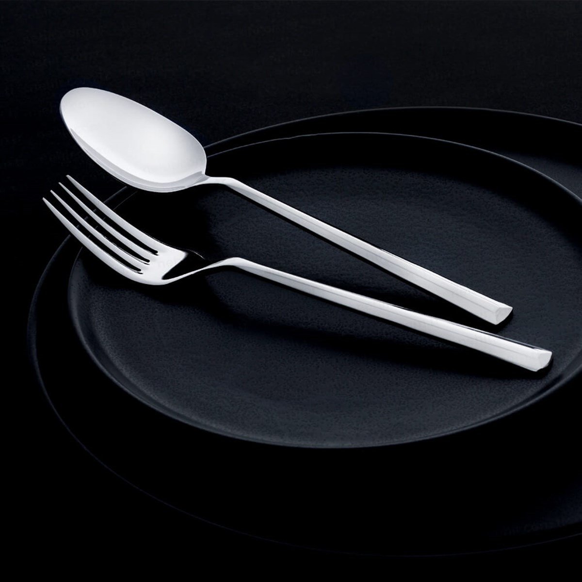 Nehir Milano Sade 60 Parça Büyük Aile TakımıNehirÇatal Kaşık Bıçak Takımları