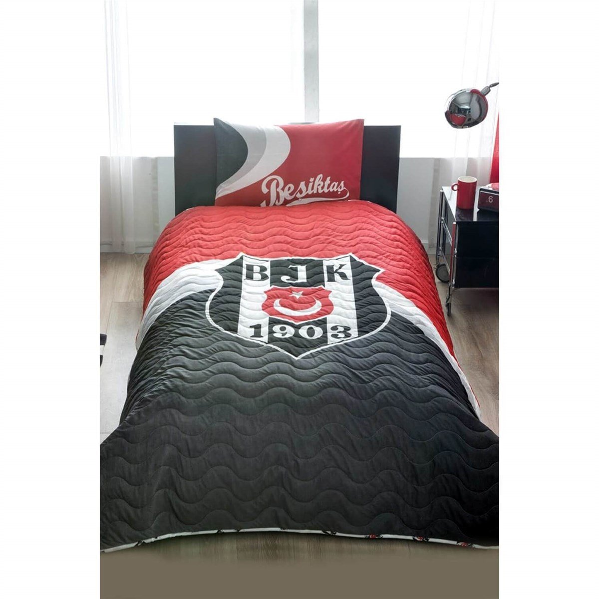 Taç Lisanslı Beşiktaş Logo Cpp Yatak Örtüsü SetiTaçTek Kişilik Yatak Örtüsü