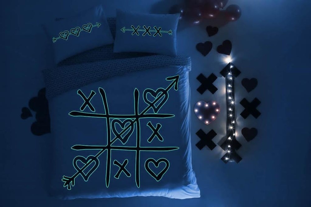 Taç Sevgililer Günü Xox Glow Parlayan Çift Kişilik Nevresim Takımı