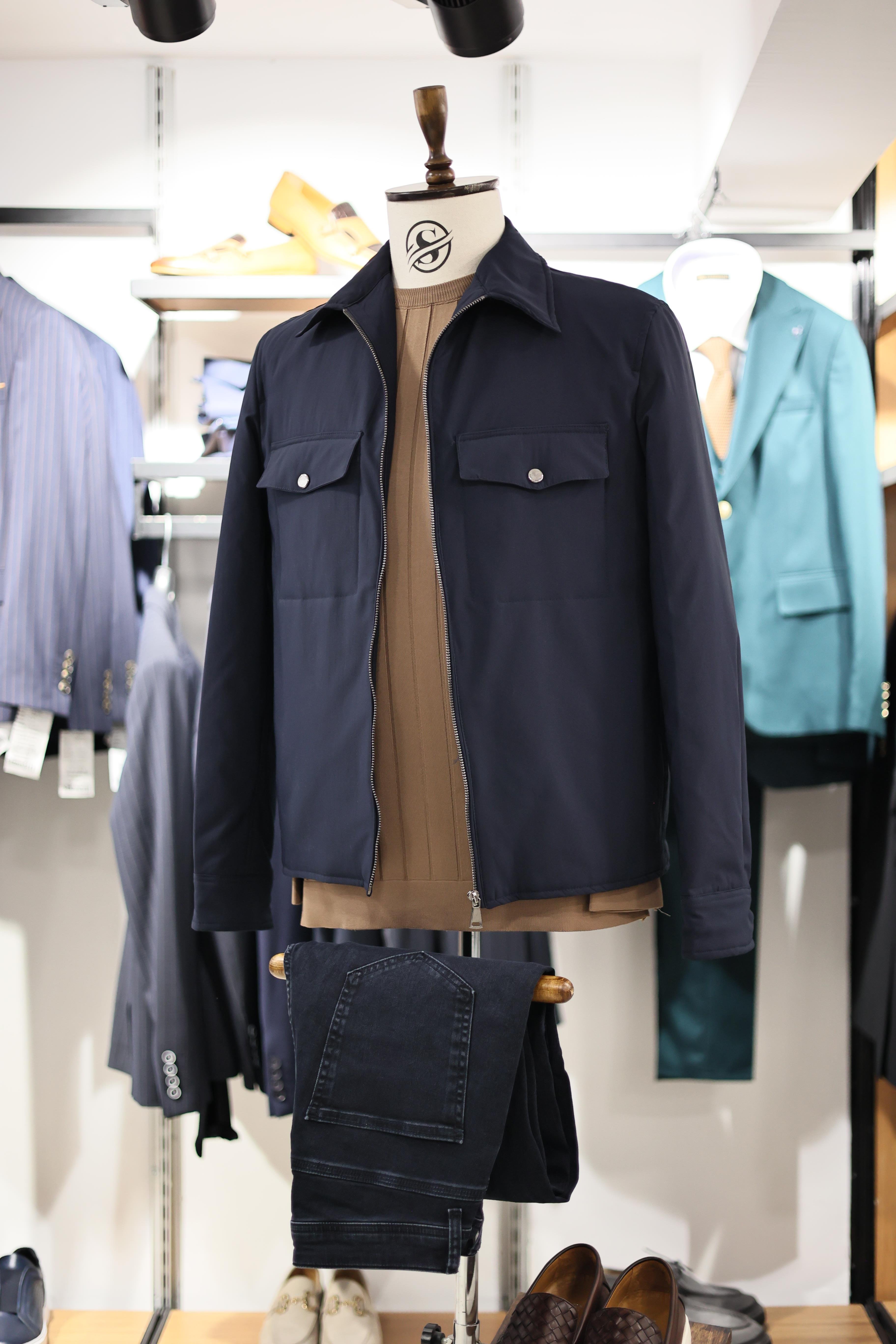 2 Pocket Coat ürünü OUTERWEAR kategorisinde sizleri bekliyor.
