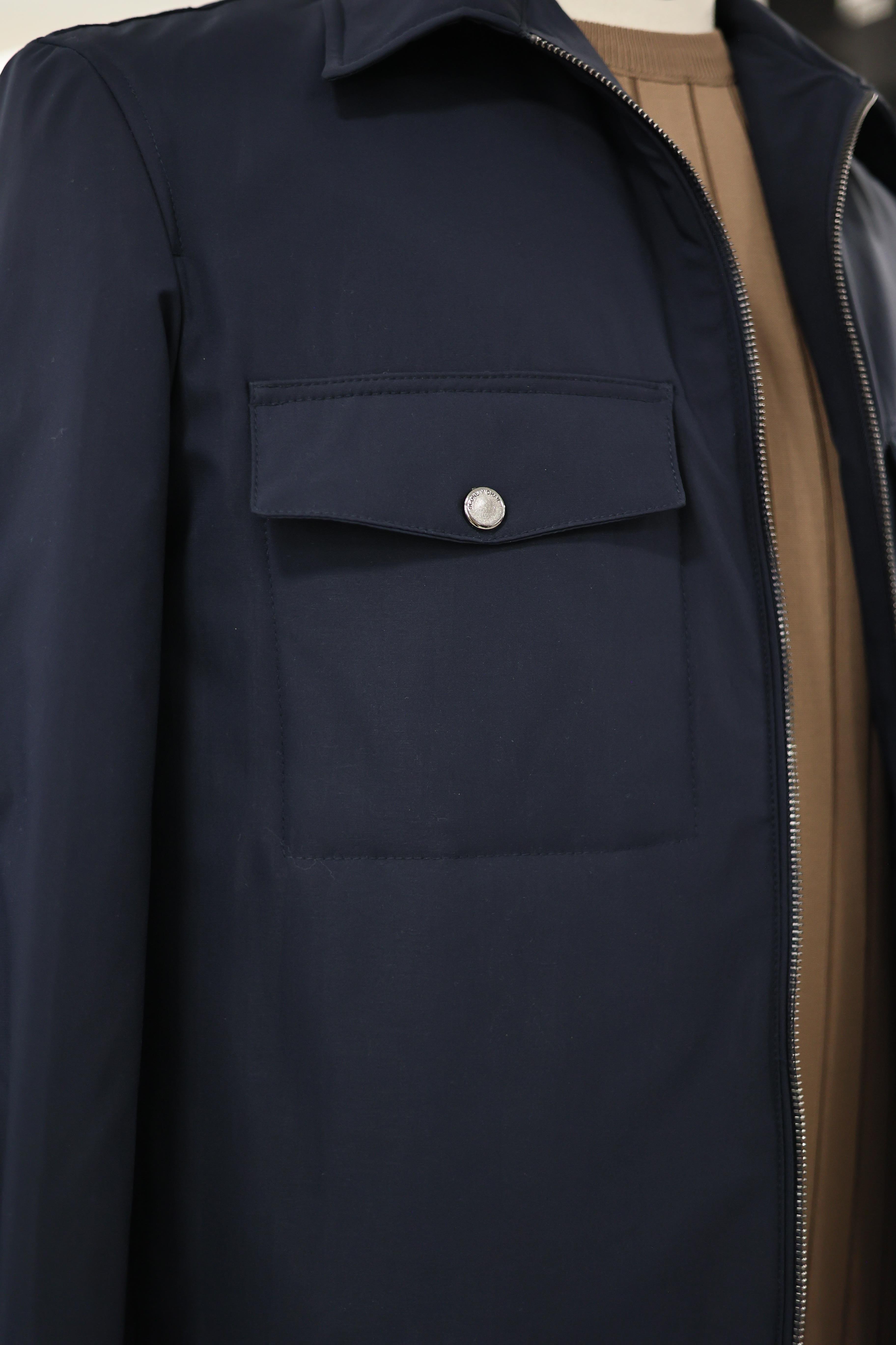 2 Pocket Coat ürünü OUTERWEAR kategorisinde sizleri bekliyor.