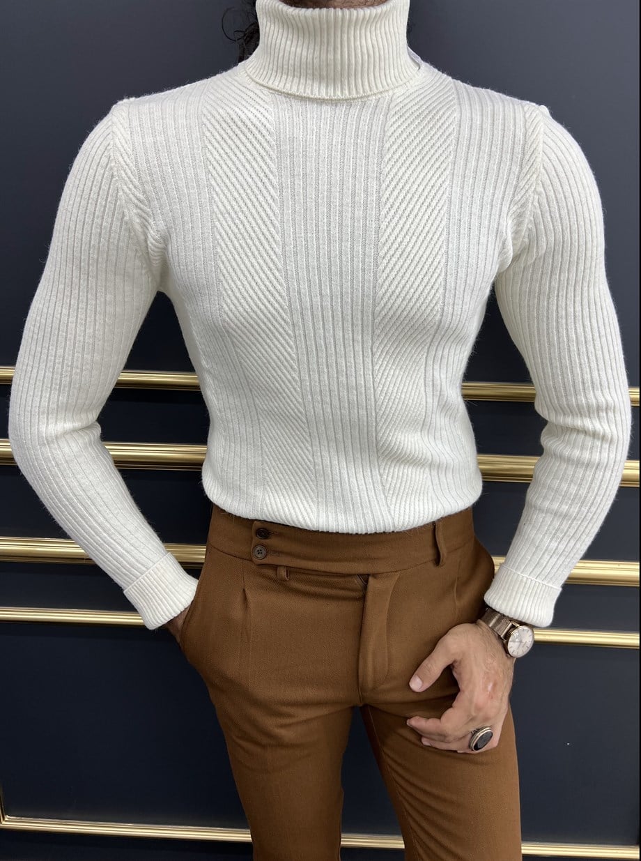 Balıkçı Yaka Desenli Triko ürünü TOP CLOTHING kategorisinde sizleri bekliyor.