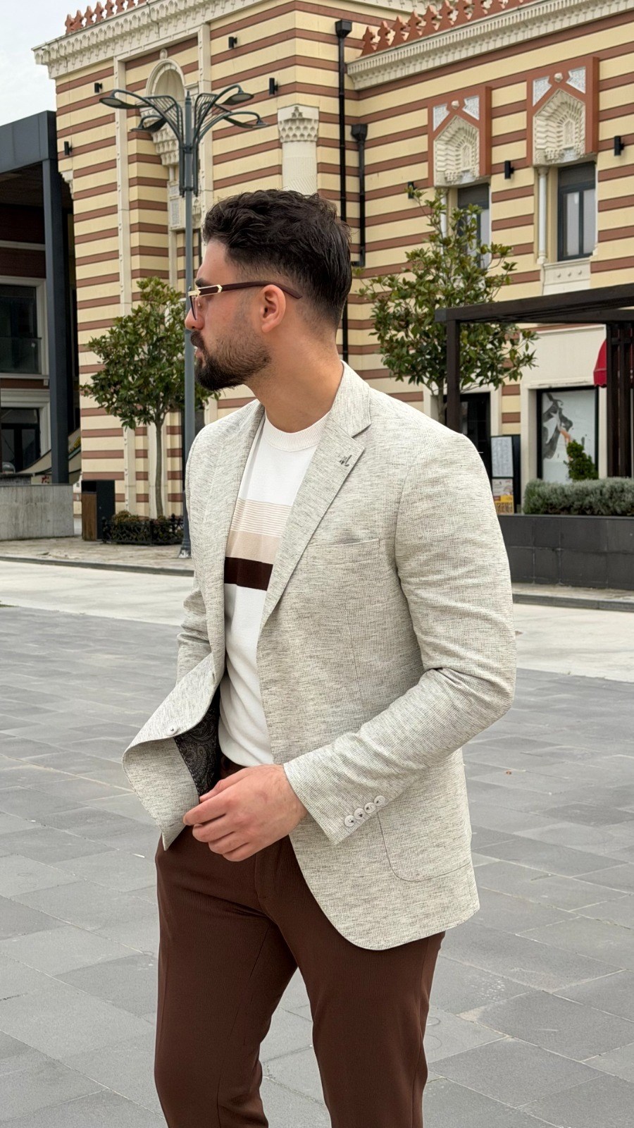CEKET MONO YAKA ürünü JACKET kategorisinde sizleri bekliyor.