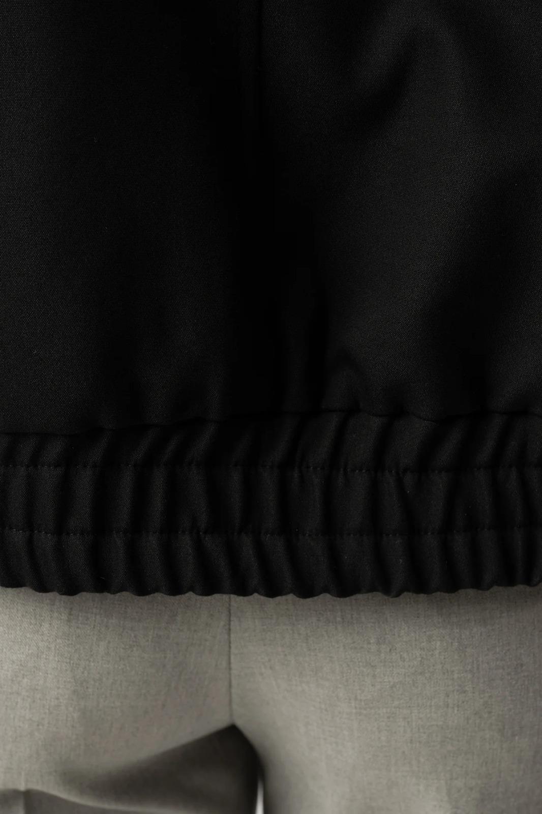 Çift Fermuarlı Eteği Lastikli Mont ürünü DIŞ GİYİM kategorisinde sizleri bekliyor.